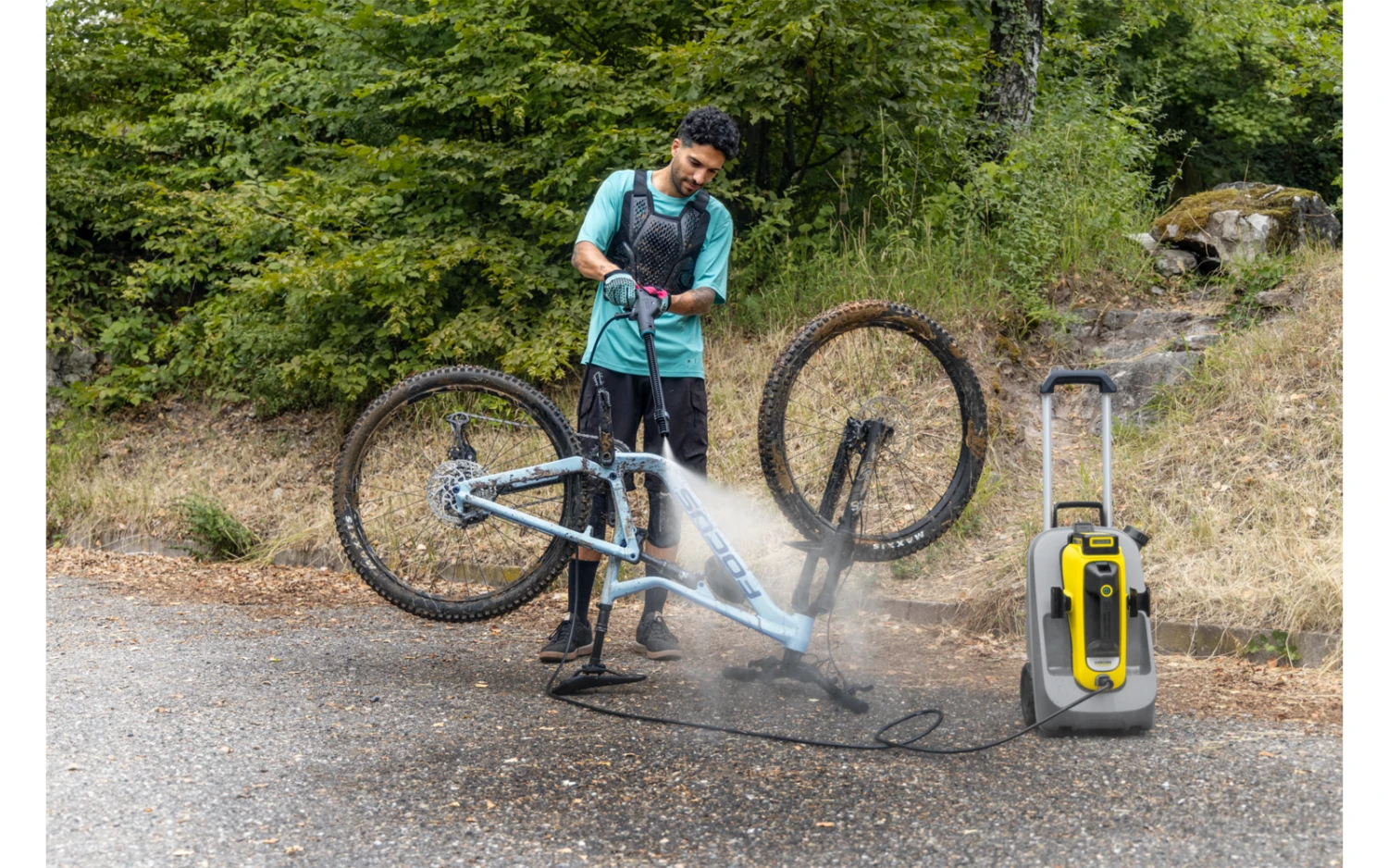 Kärcher Akku-Mitteldruckreiniger OC 6-18 Premium Battery Set Inklusive 18-V-Wechselakku / Ladegerät 5 Kärcher Akku-Mitteldruckreiniger OC 6-18 Premium Battery Set Inklusive 18-V-Wechselakku / Ladegerät – Bild 5