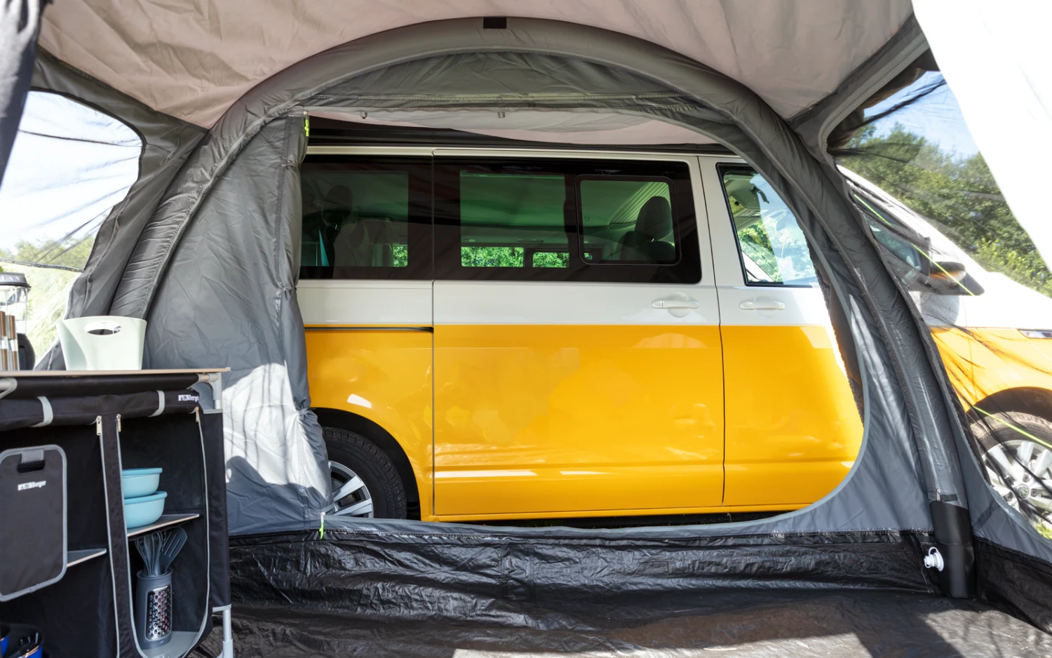 Berger Touring Air 4-Season Aufblasbares Busvorzelt 7 Berger Touring Air 4-Season Aufblasbares Busvorzelt – Bild 7