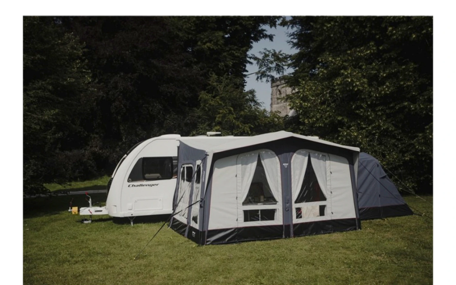 Vango Riviera Air 390 Elements All Season Aufblasbares Ganzjahresvorzelt 2 Vango Riviera Air 390 Elements All Season Aufblasbares Ganzjahresvorzelt – Bild 2