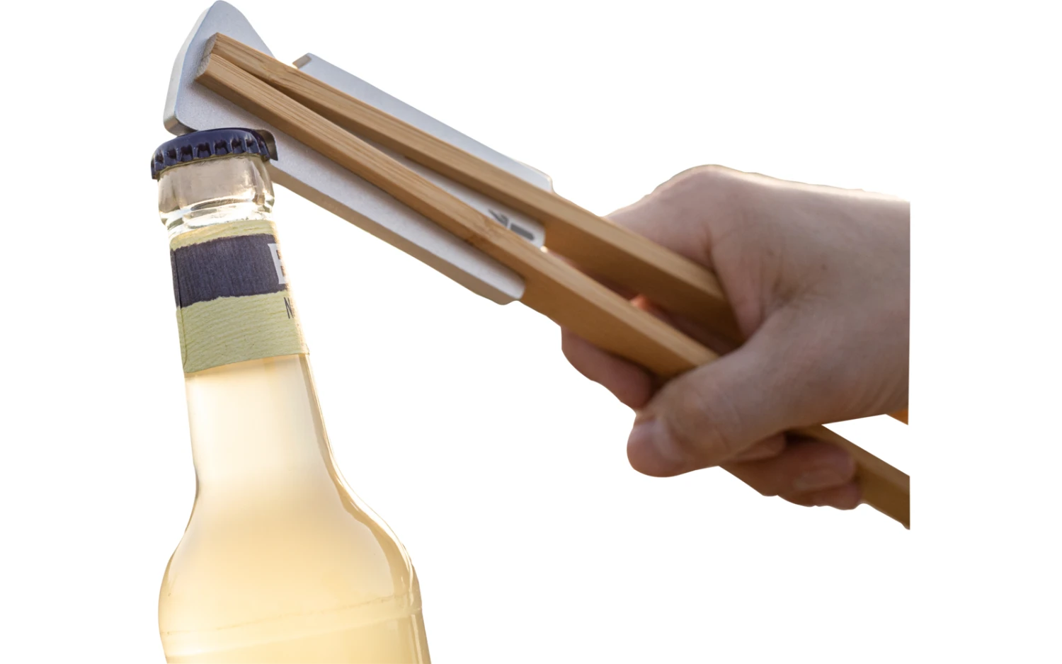 Skotti Grillzange Tongsfür Skotti Grill Mit Integriertem Flaschenöffner 3 Skotti Grillzange Tongsfür Skotti Grill Mit Integriertem Flaschenöffner – Bild 3