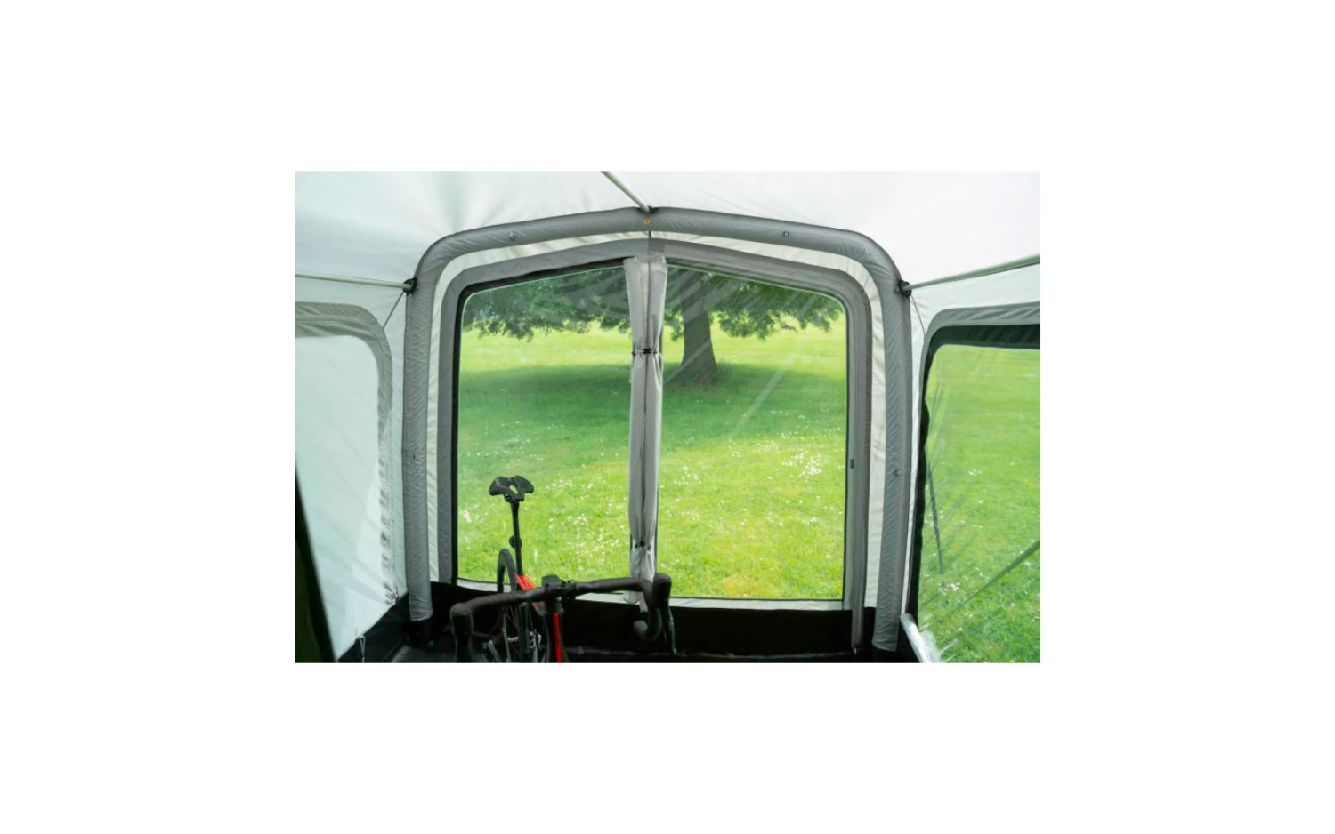 Westfield Eris Aufblasbare Vorzelterweiterung 3 Westfield Eris Aufblasbare Vorzelterweiterung – Bild 3