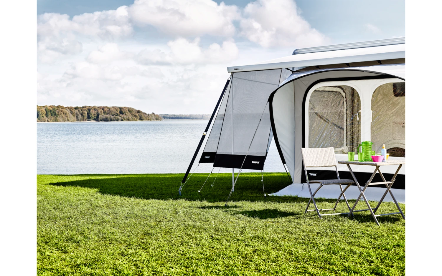 Thule Sun Blocker G2 Vorderwand 8 Thule Sun Blocker G2 Vorderwand – Bild 8